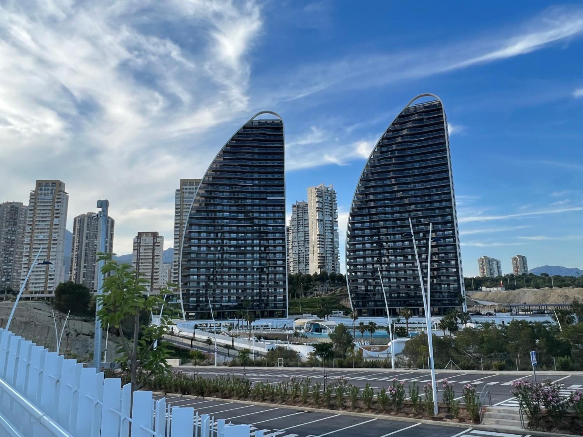 Sunset Waves Poniente Apartamento